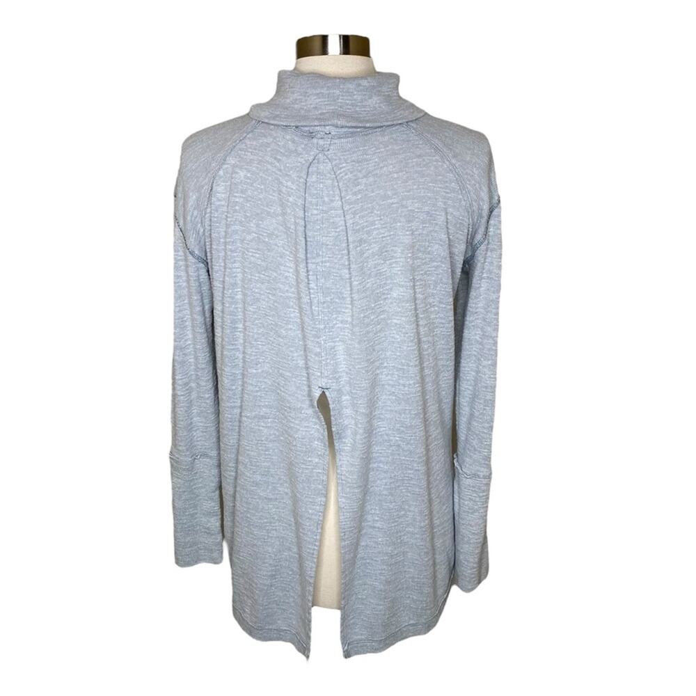 Free People We the Free Long Sleeve‎ Turtleneck Top Split Back Women's Medium